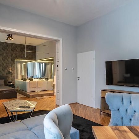 Luxury Vitosha Apartment Sofia Extérieur photo