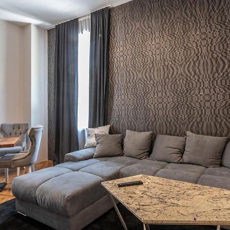 Luxury Vitosha Apartment Sofia Extérieur photo